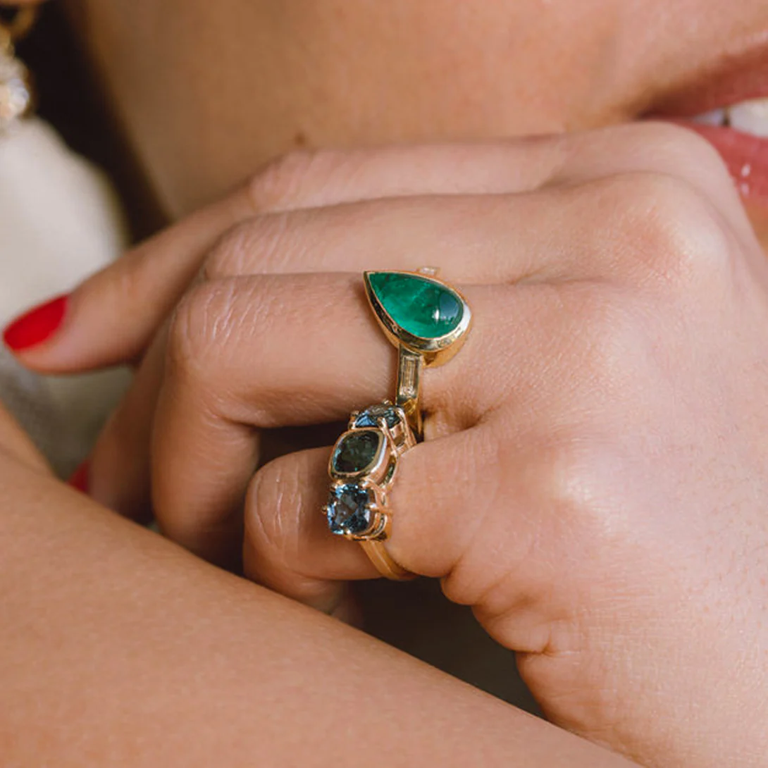 Emerald Pear Cabochon & Diamond Bezel Set Ring in 18k Yellow Gold - Image 6