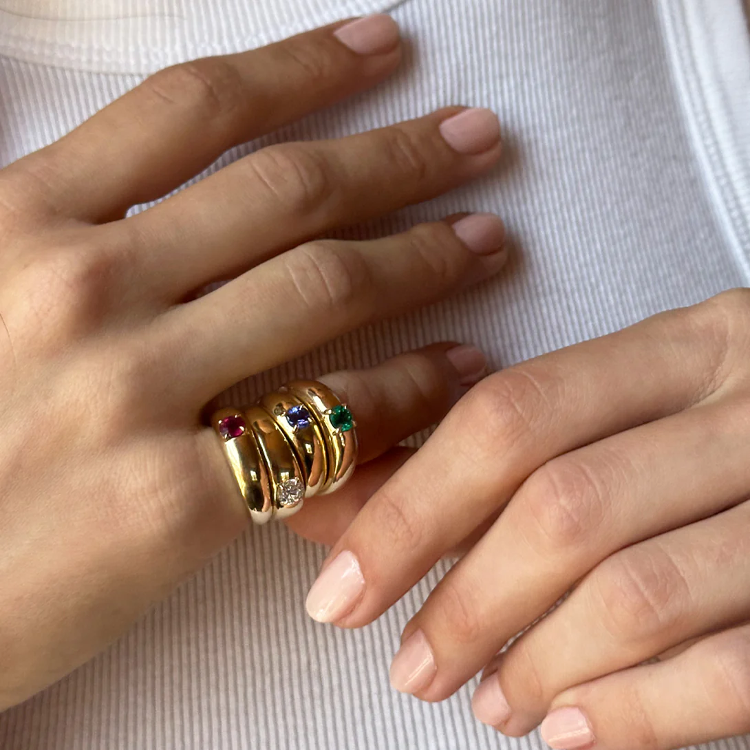 Emerald Petite Cloud Ring - Image 3