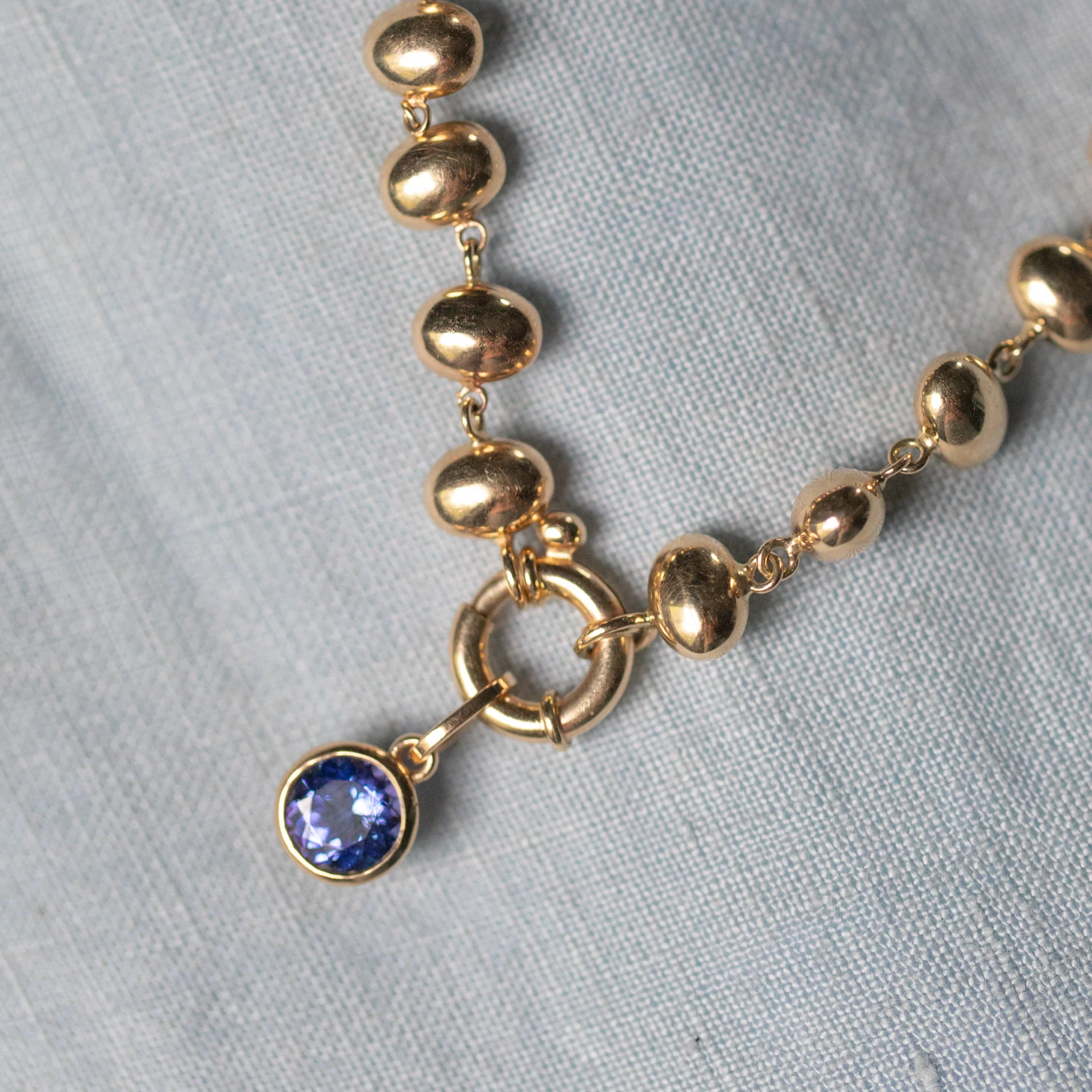 1.65ct Tanzanite Bezel Set Charm - Image 2
