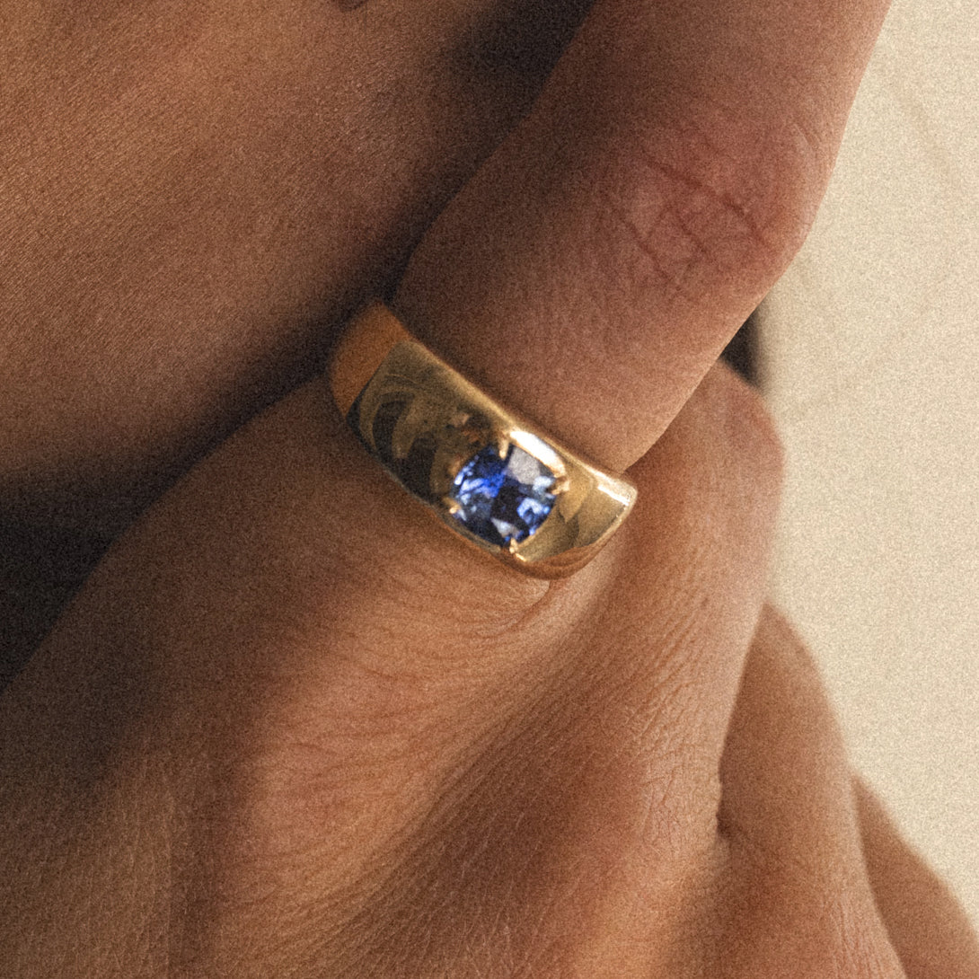 Sapphire Cushion Cut Cloud Ring - Image 4