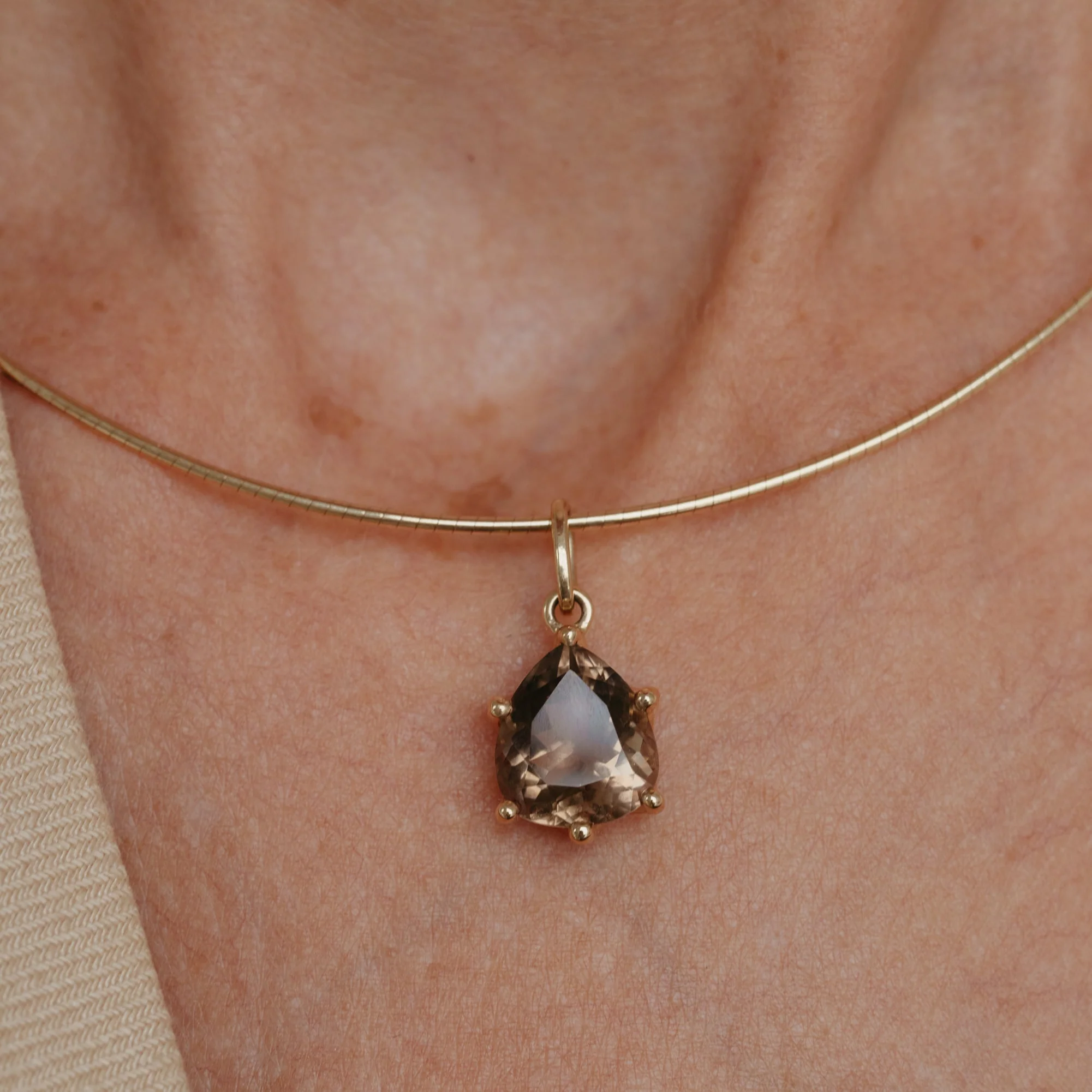 Thin Omega Necklace - Image 4